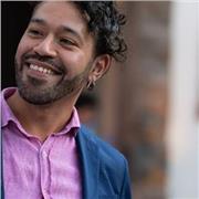 Profesor de teatro, comunicación no verbal y entrenamiento físico dicta clases NNA yodas las edades